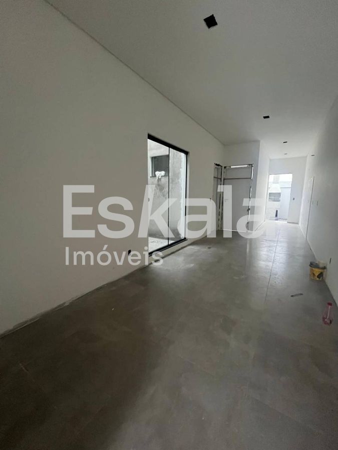 Casa geminada à venda com 01 suíte + 01 quarto Bairro Jaraguá 99