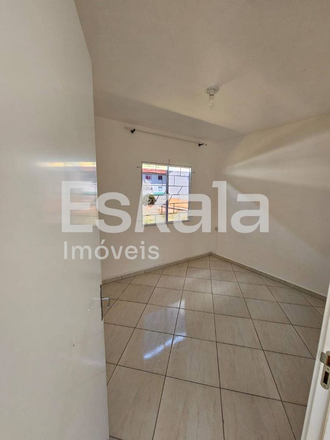 Apartamento Com 02 Dormitórios Corticeira - Guaramirim