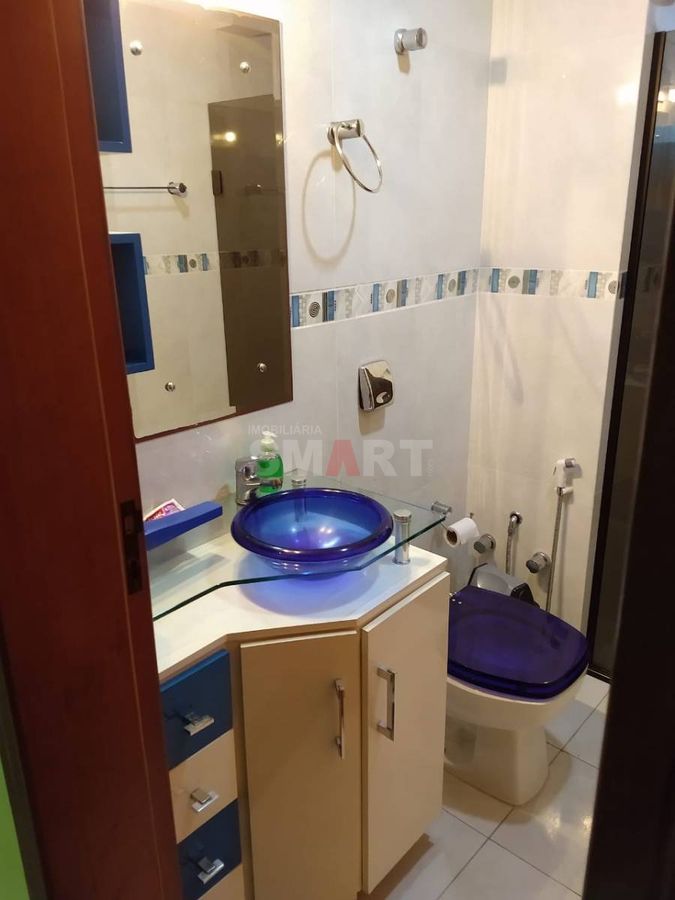 Apartamento 1 Suíte + 2 no Centro