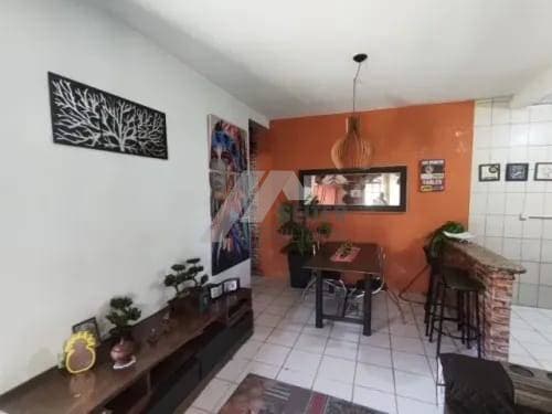 Residencial › Casa, 5 dormitórios, para Venda no Carvoeira- Florianópolis