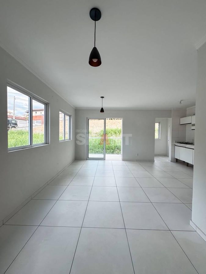 Apartamento à Venda com 2 Quartos no Chico de Paulo