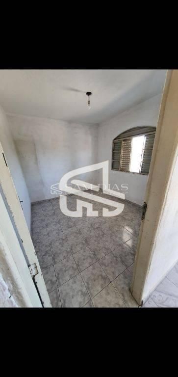 Casa, 3 quartos, 250 m² - Foto 11