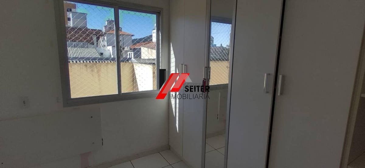 Casa á venda na trindade Florianópolis