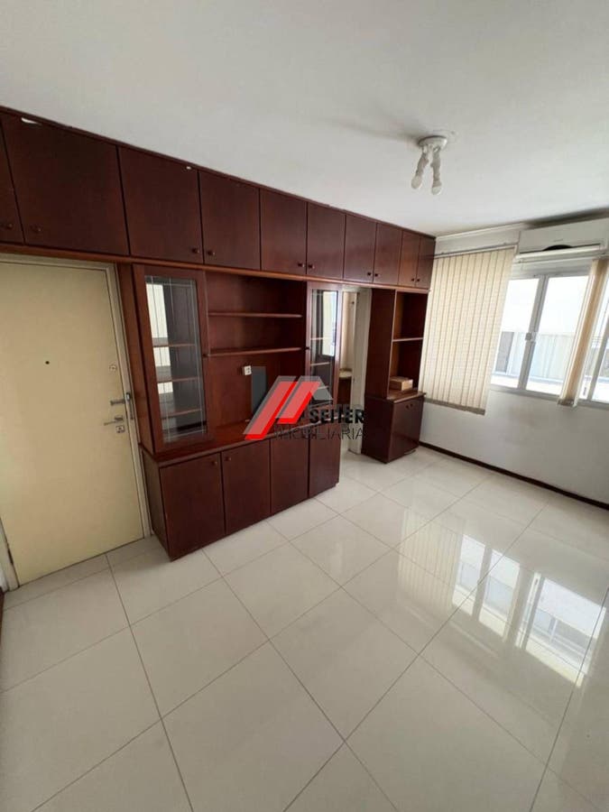 Apartamento à venda no Centro de Florianópolis