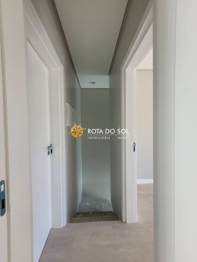 Sobrado 3 suítes novo com piscina Praia Bombas Bombinhas SC — foto 11