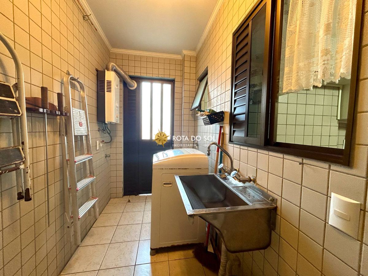 Baía Azul Residencial Apartamento Frente Avenida 3 Quartos à Venda Praia Centro Bombinhas Sc — foto 15