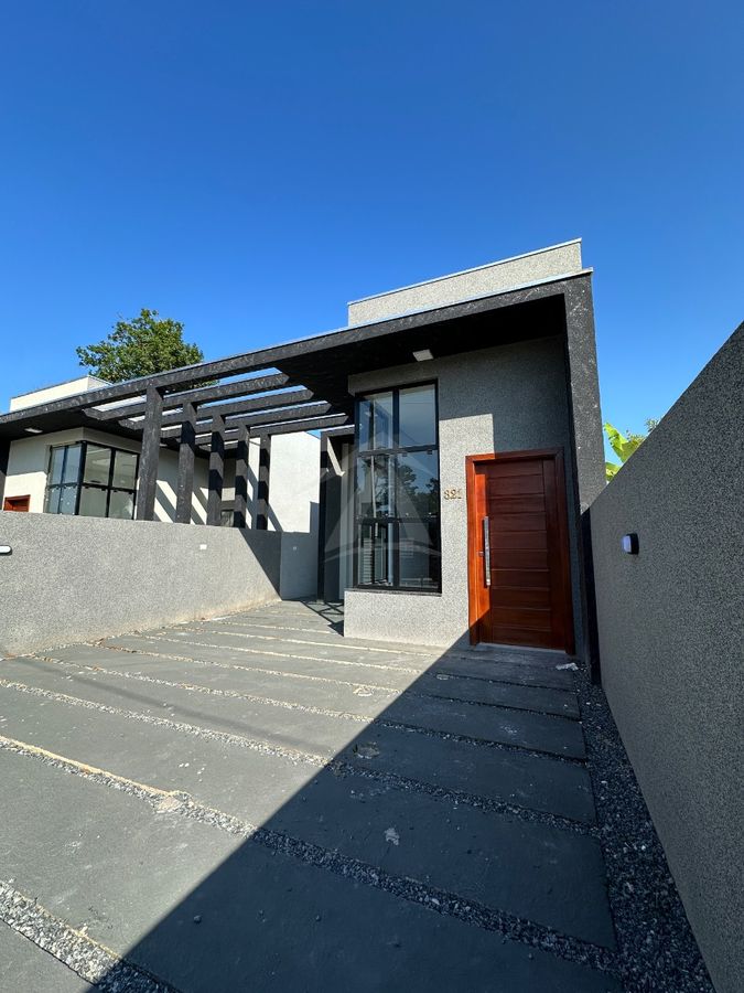 Casa, 3 quartos sendo 1 suíte, mariluz