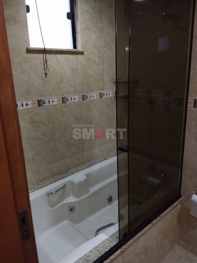 Apartamento 1 Suíte + 2 no Centro