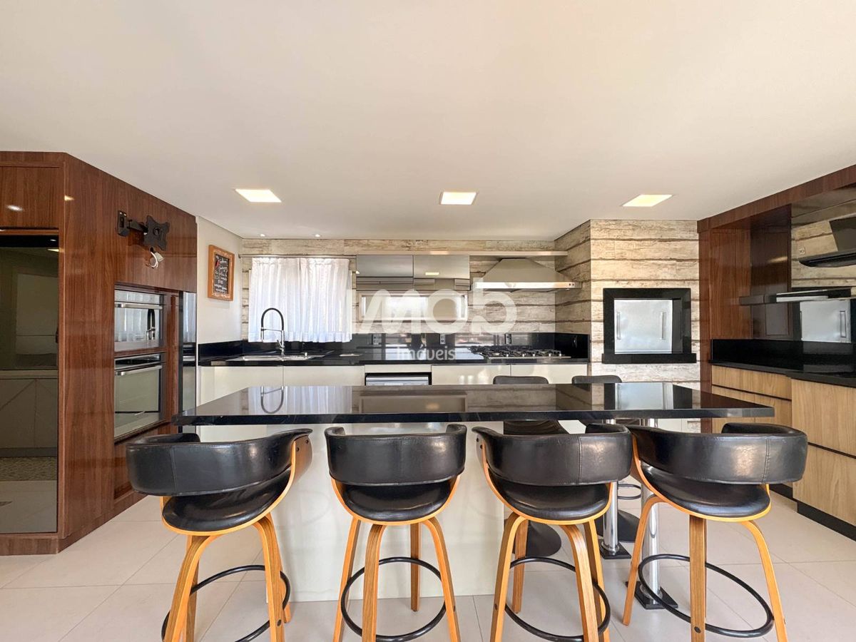 Casa, 3 quartos, 250 m² - Foto 8