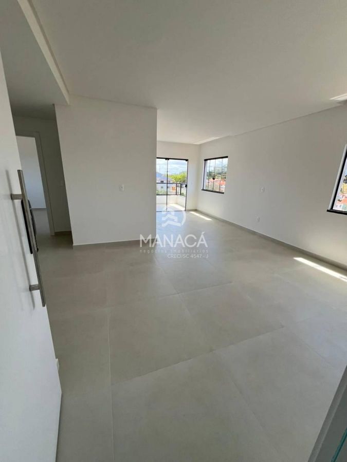 Apartamento 1 suíte + 2 quartos na Praia Central de Barra Velha