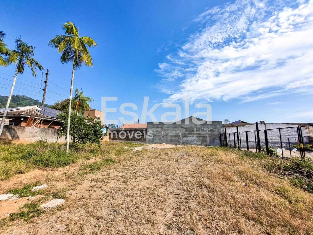 Terreno com 345,60m² de área total Barra do Rio Cerro - Jaraguá do Sul