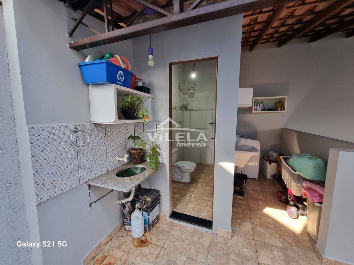 Excelente casa no jardim das palmeiras-caraguatatuba-sp