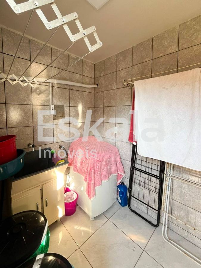 Casa Com 04 Quartos, Sendo 01 Suíte Com Closet Vila Lenzi - Jaraguá do Sul