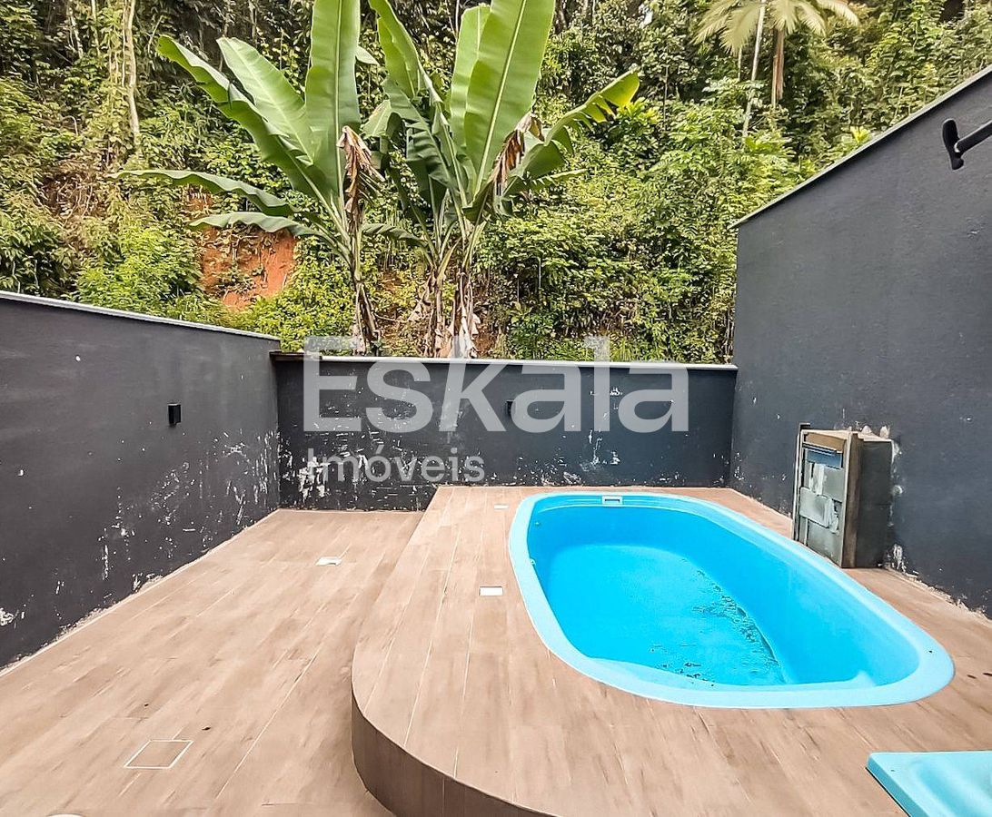 Casa Geminada Com 01 Suíte + 02 Quartos São Luís - Jaraguá do Sul