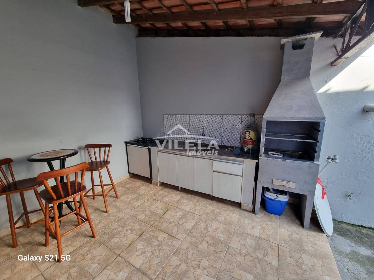 Excelente casa no jardim das palmeiras-caraguatatuba-sp