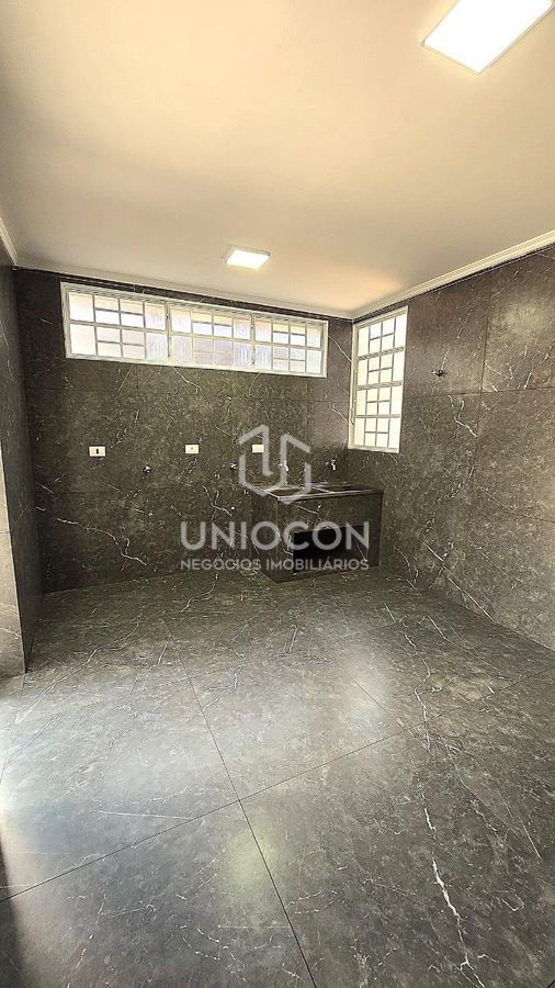 Casa, 6 quartos, 650 m² - Foto 3