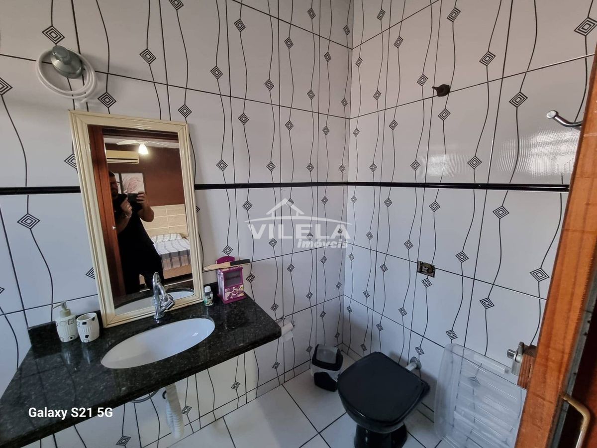Excelente casa no jardim das palmeiras-caraguatatuba-sp