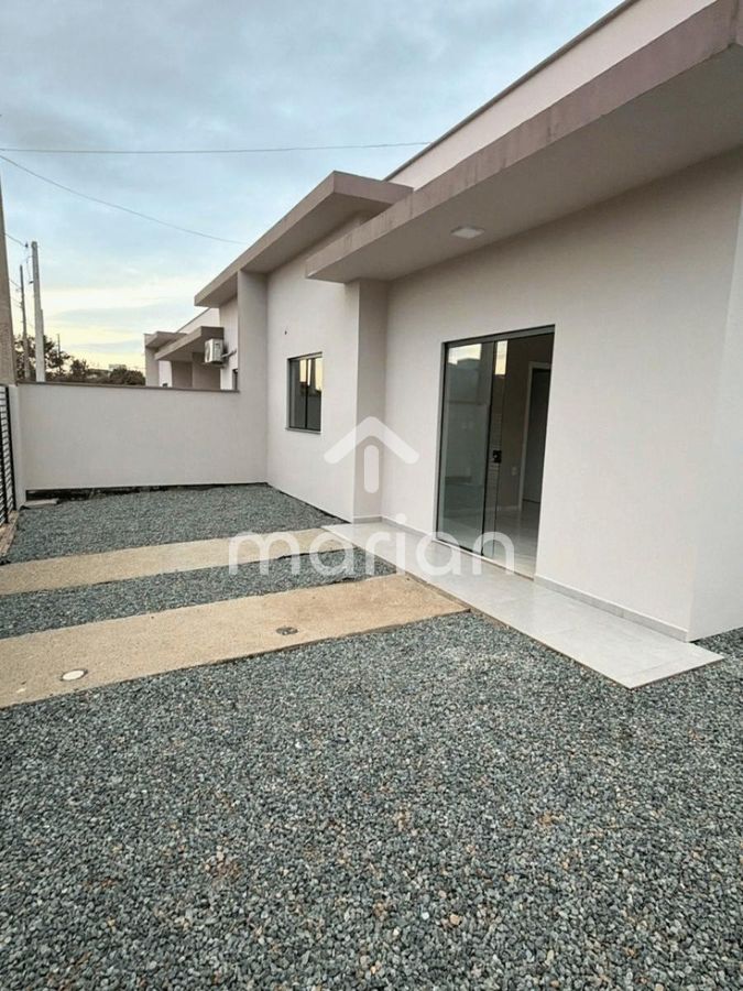 Casa, 2 quartos, 61 m² - Foto 1