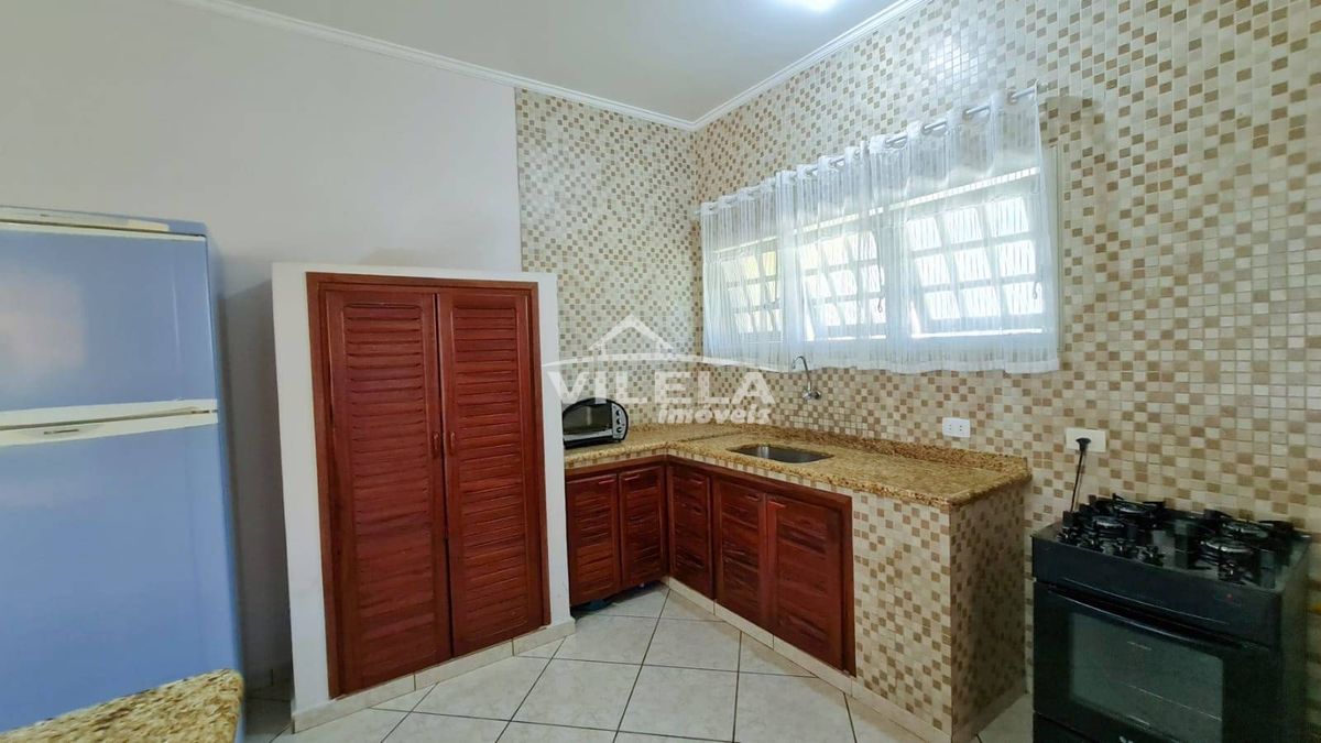 Belíssima Casa à Venda, Massaguaçu - Caraguatatuba