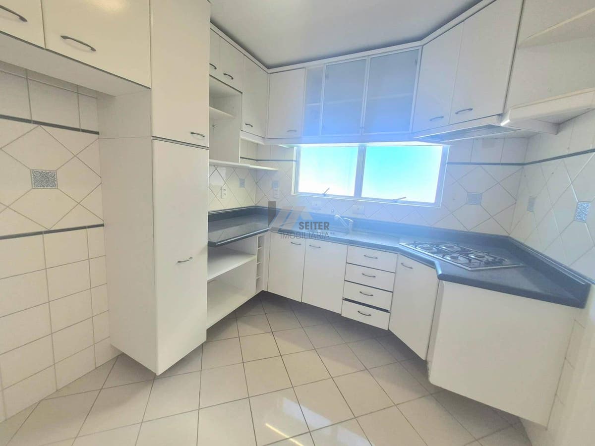 Cobertura a venda de 5 quartos na trindade florianopolis