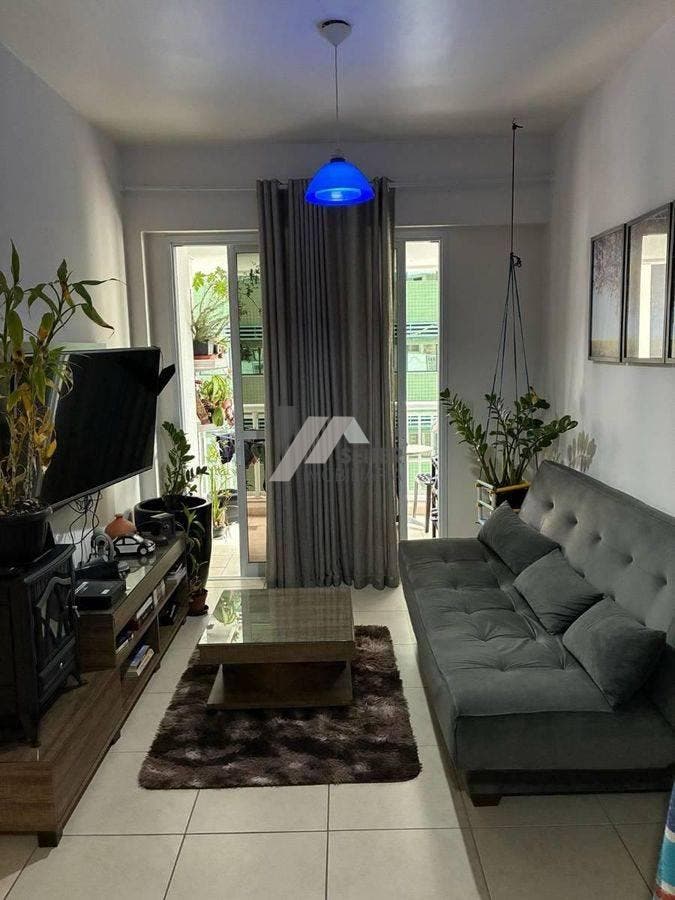 Apartamento com 2 quartos, Centro - Florianópolis