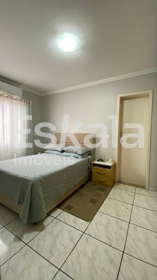 Casa Mobiliada Com 01 suíte + 03 Quartos Czerniewicz - Jaraguá Do Sul