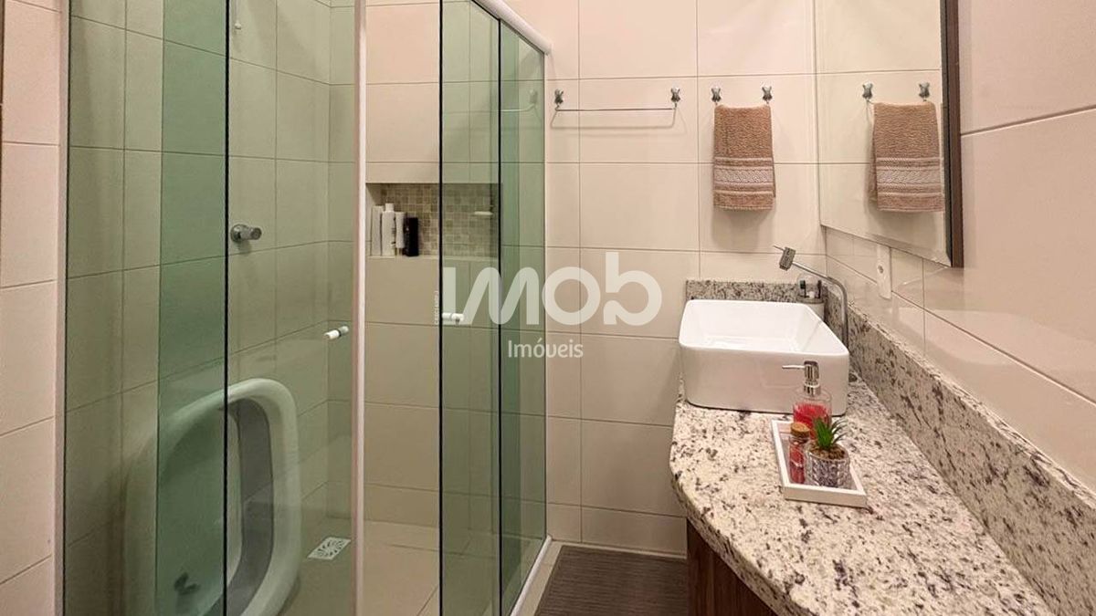 Casa geminada semimobiliada com suíte +1 quarto, são luís