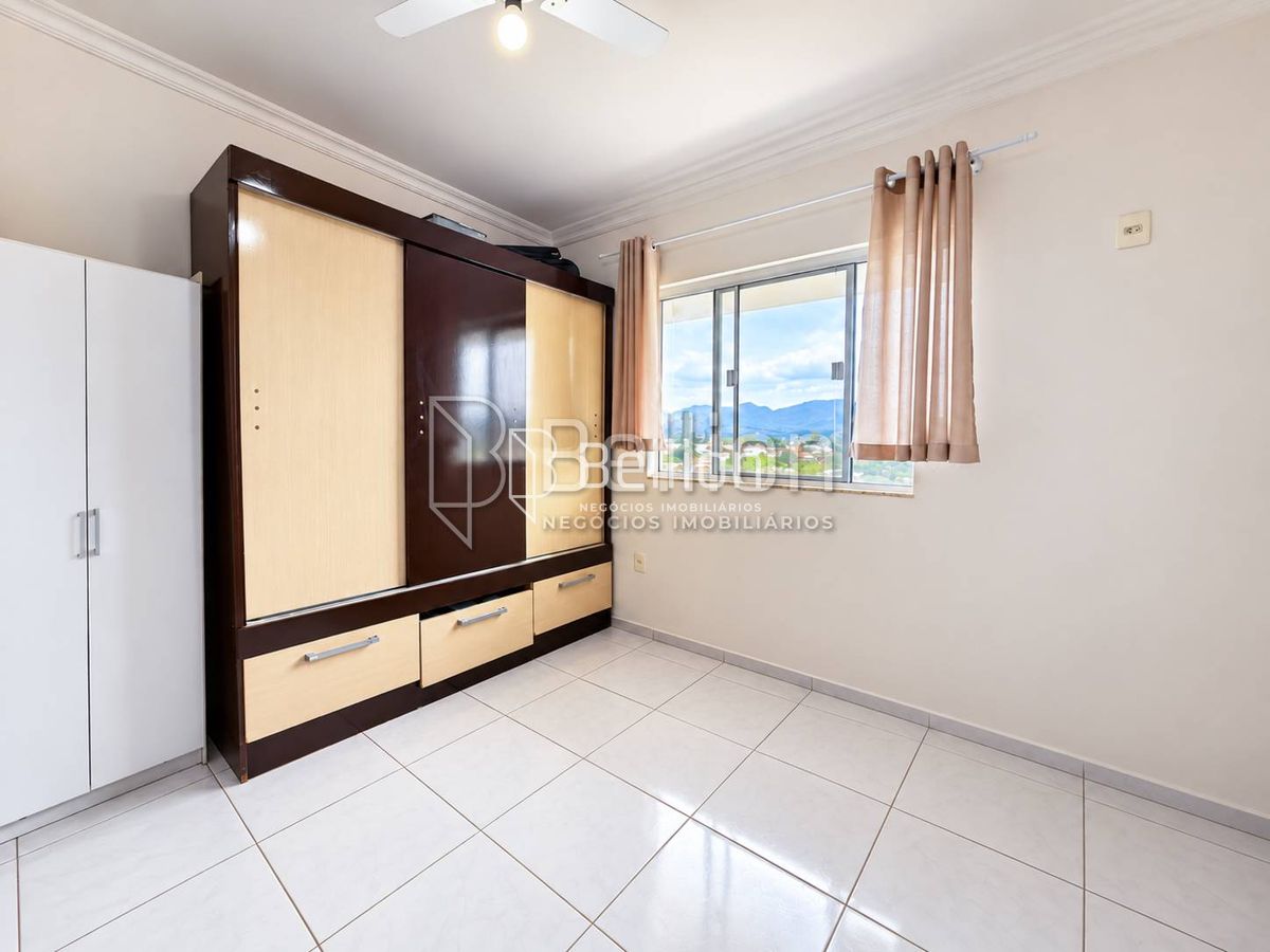 Casa, 6 quartos, 135 m² - Foto 16