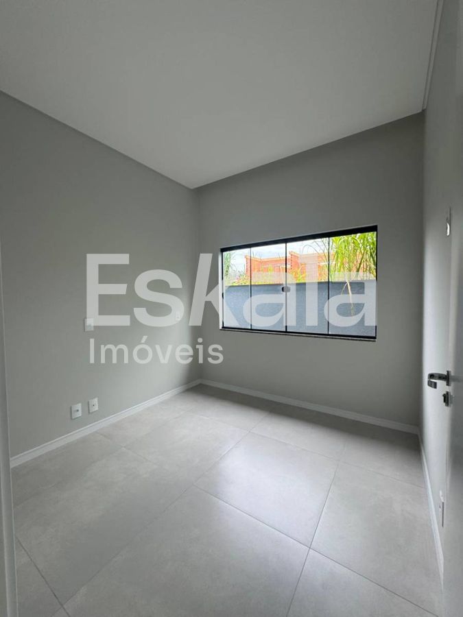 Casa Com 02 Dormitórios + 01 Suíte Jaraguá 99 - Jaraguá Do Sul