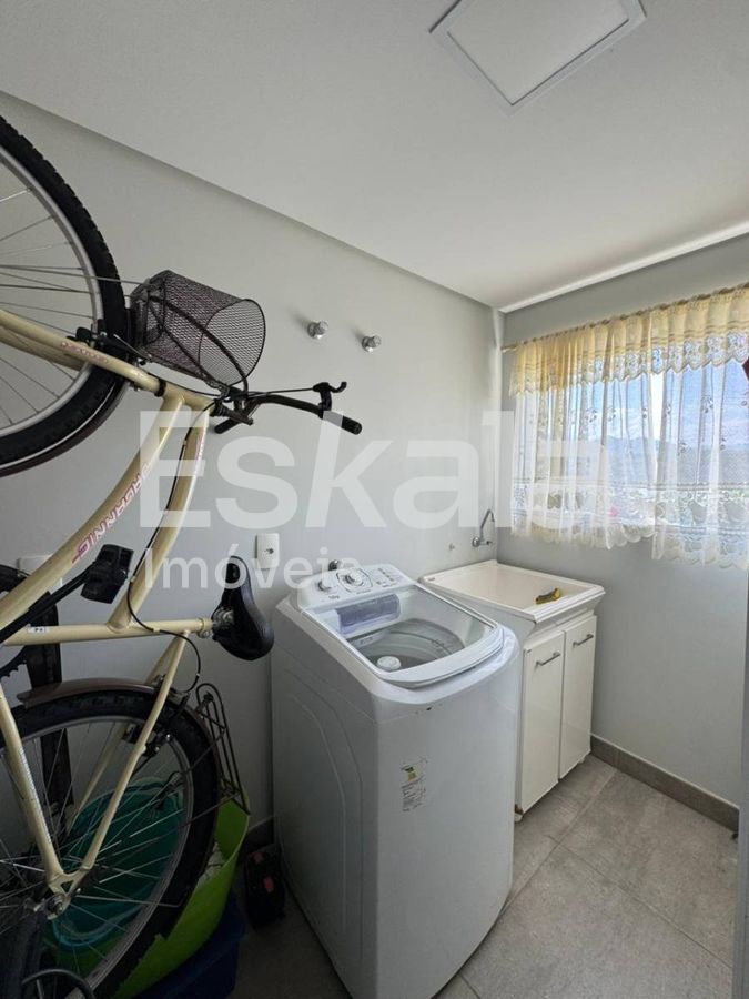 Casa Semi Mobiliada Com 02 Quartos + 01 Suíte Amizade - Jaraguá Do Sul