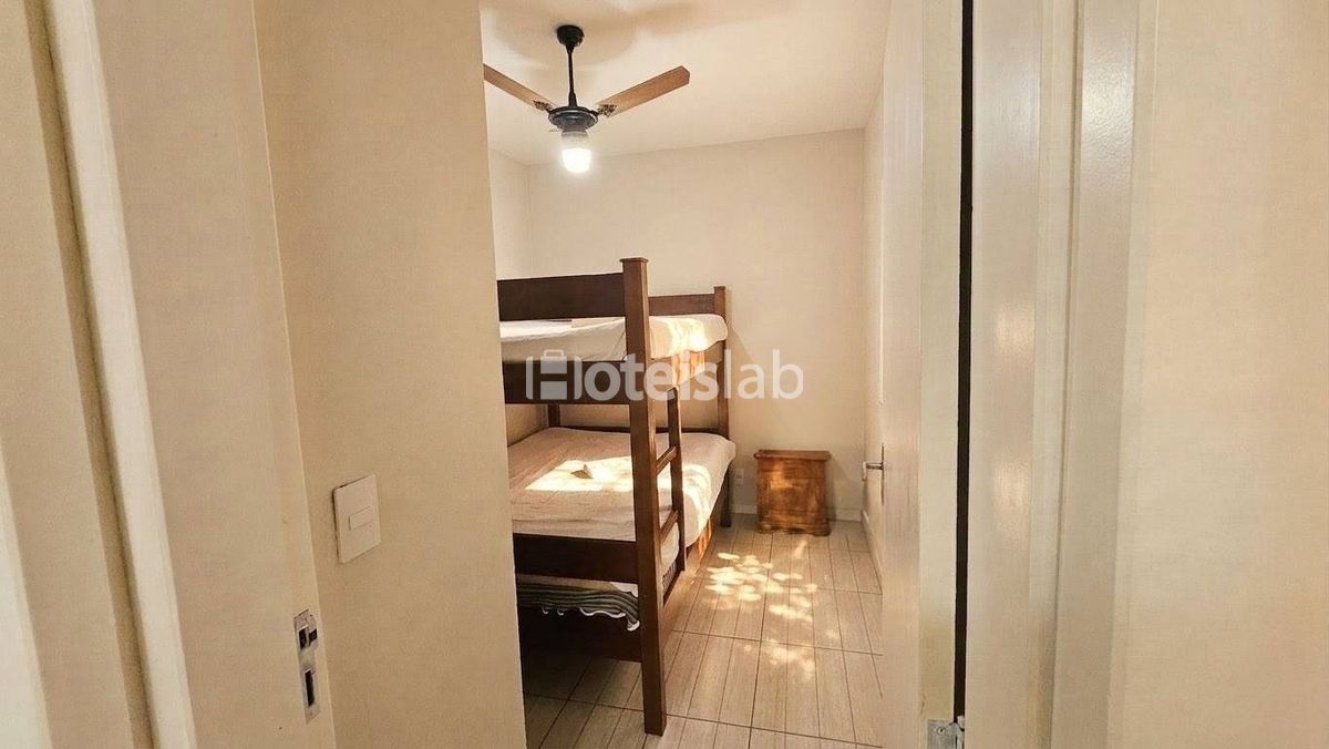 Charmoso apartamento com vista para o mar