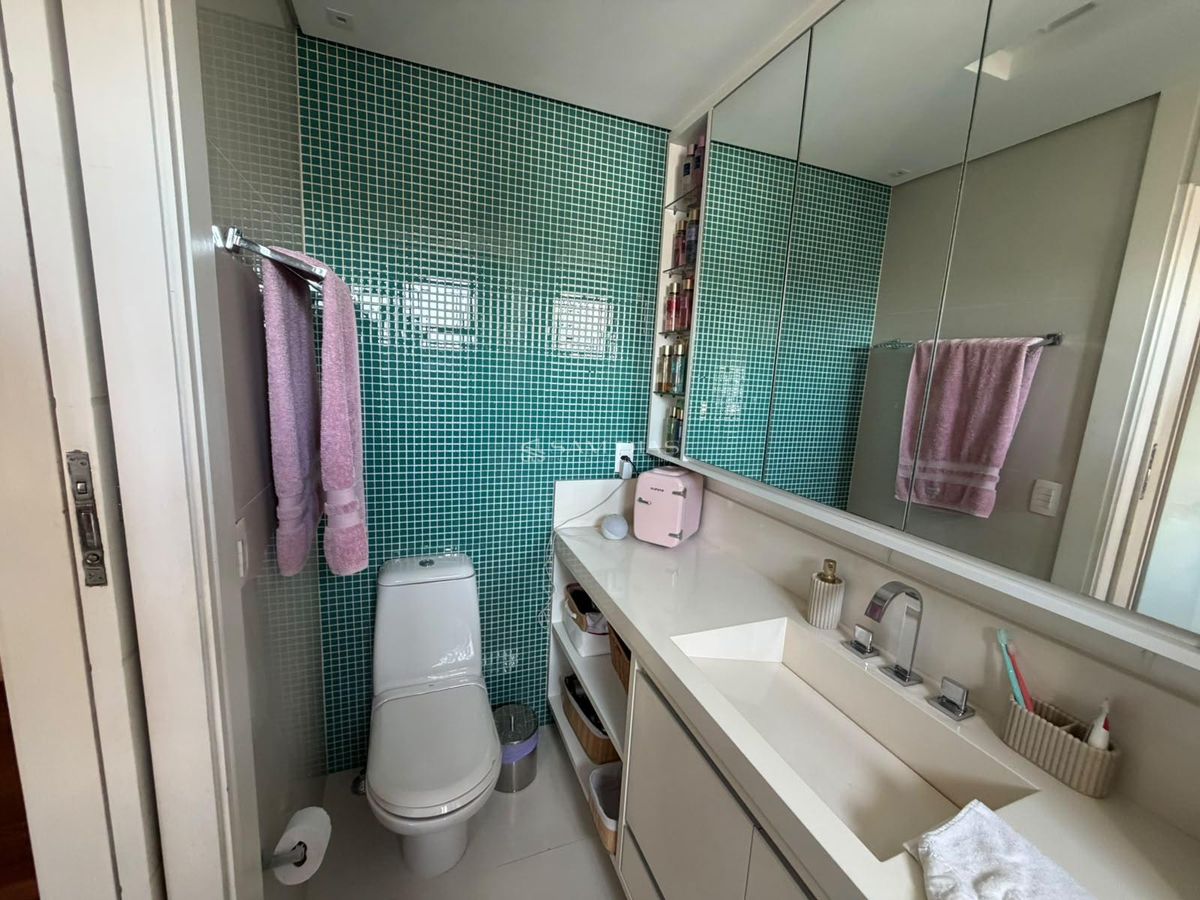 Apartamento, 3 quartos, 252 m² - Foto 17