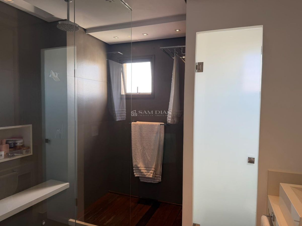 Apartamento, 3 quartos, 252 m² - Foto 23