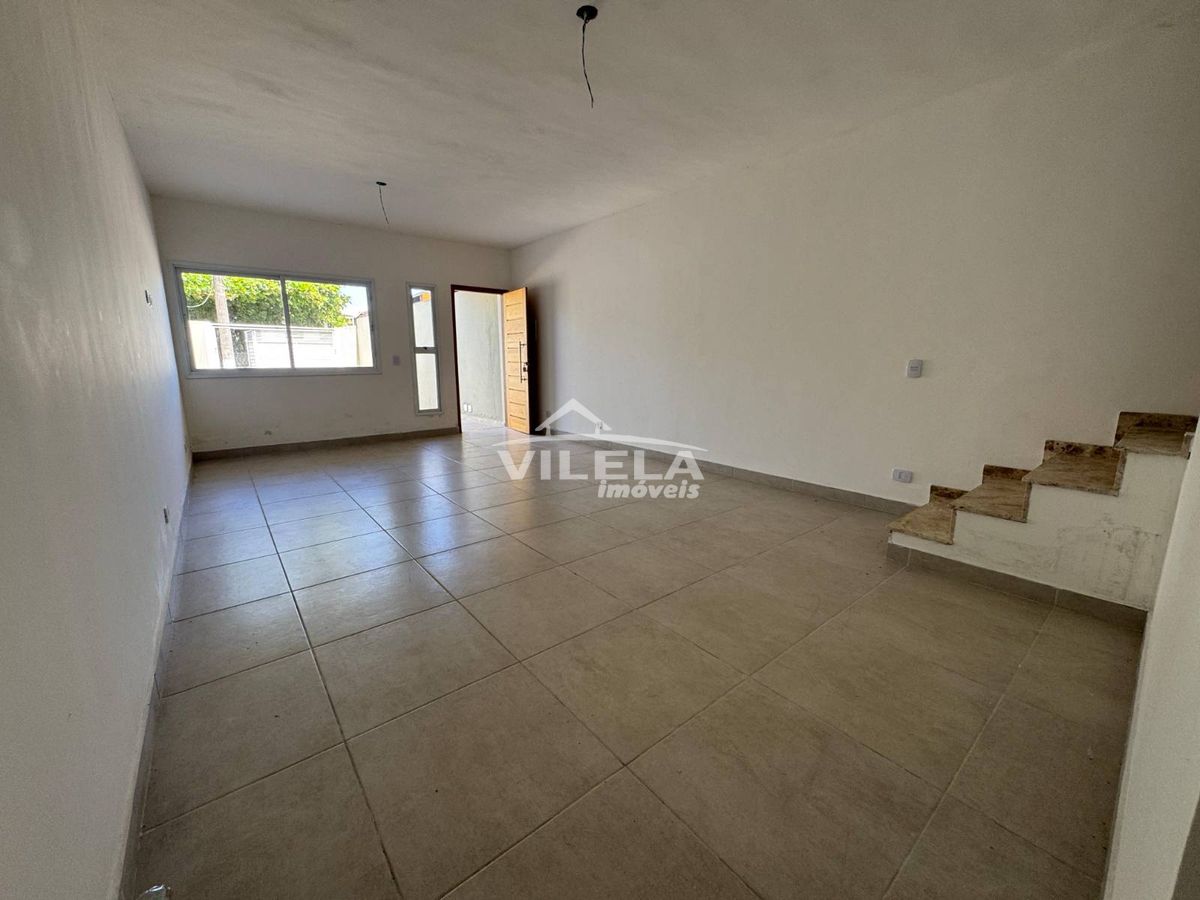 Sobrado a Venda Jardim Aruan