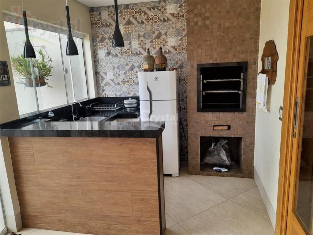Casa com 2 quartos, Jardim das Orquídeas - Avaré. Foto 2