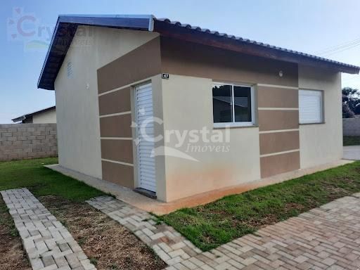 Casa com 2 quartos, Chácara Elisa - Avaré. Foto 2