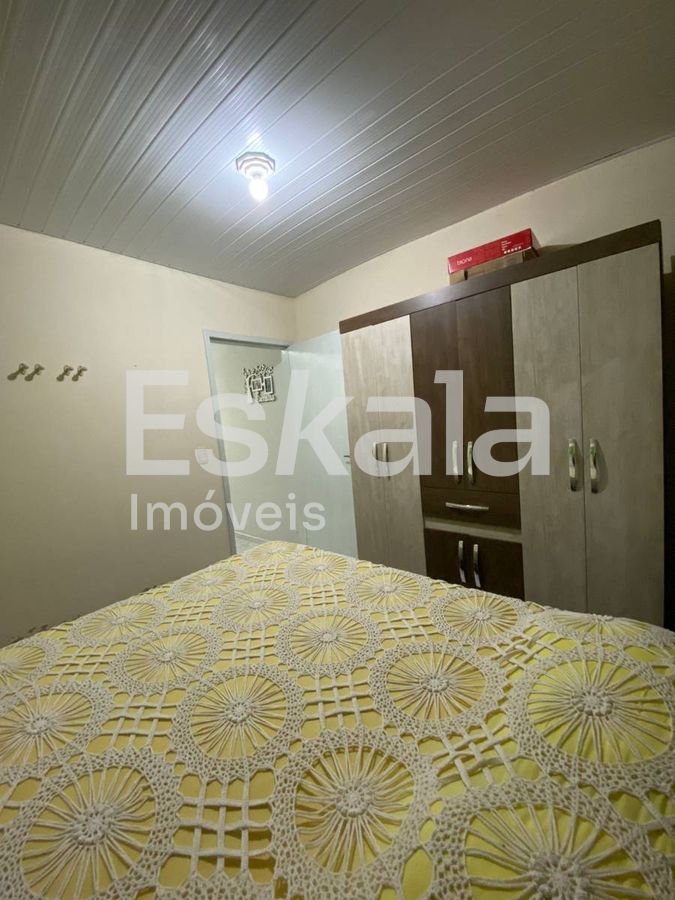 Casa com 03 Quartos e 04 Vagas de Garagem Amizade - Jaraguá do Sul