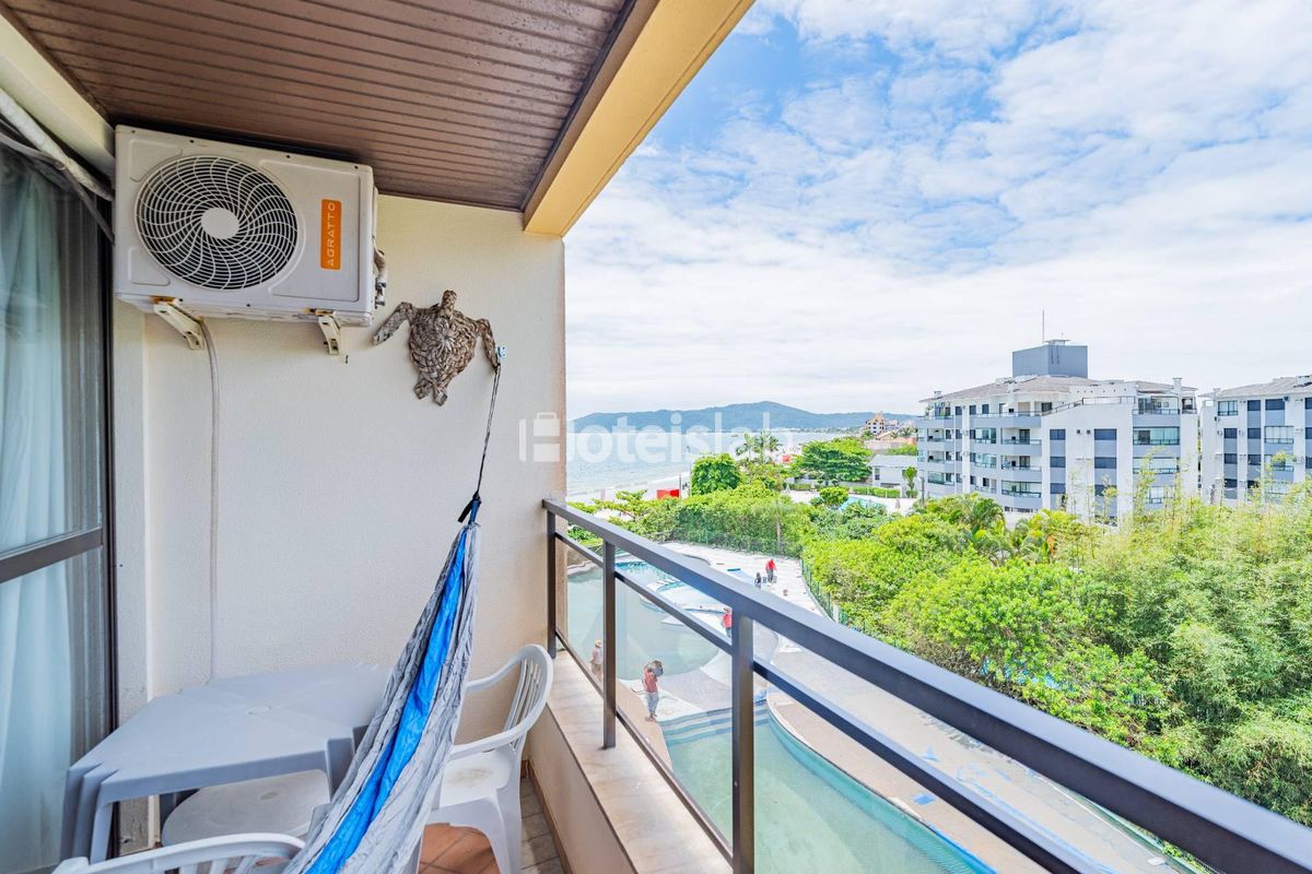 Apartamento de um quarto com vista para o mar