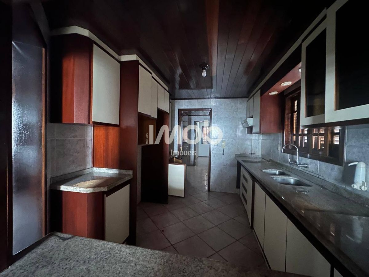 Casa com suíte master + 4 quartos, centro - foto 12