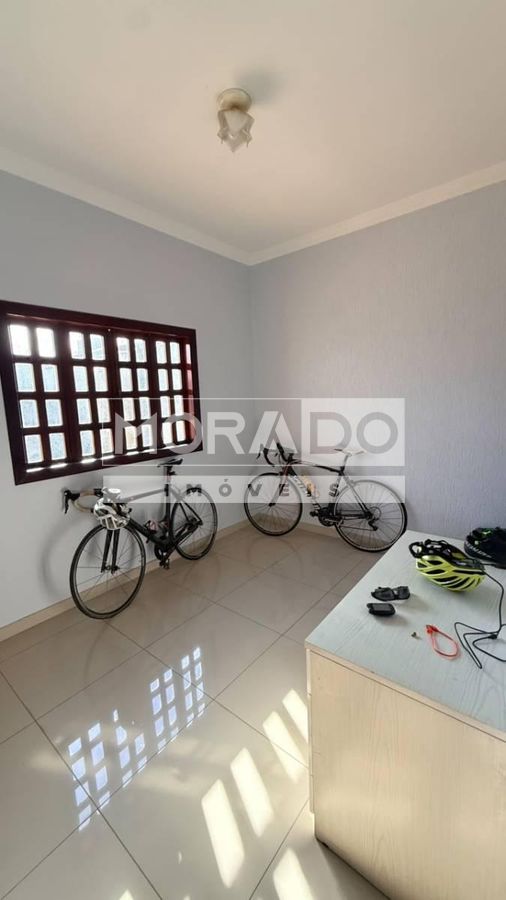 Casa, 3 quartos, 284 m² - Foto 14