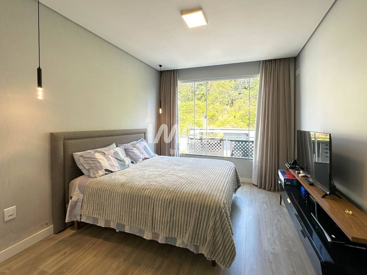 Casa, 3 quartos, 199 m² - Foto 14