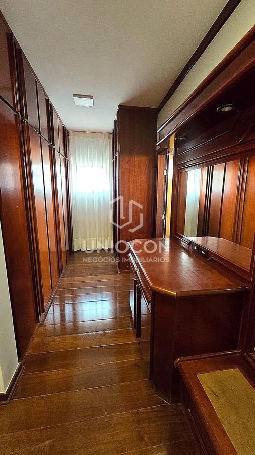 Casa, 6 quartos, 650 m² - Foto 19