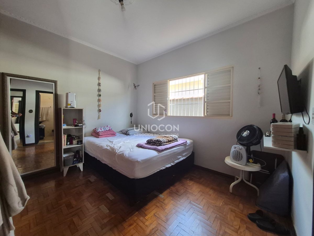 Casa, 3 quartos, 250 m² - Foto 5