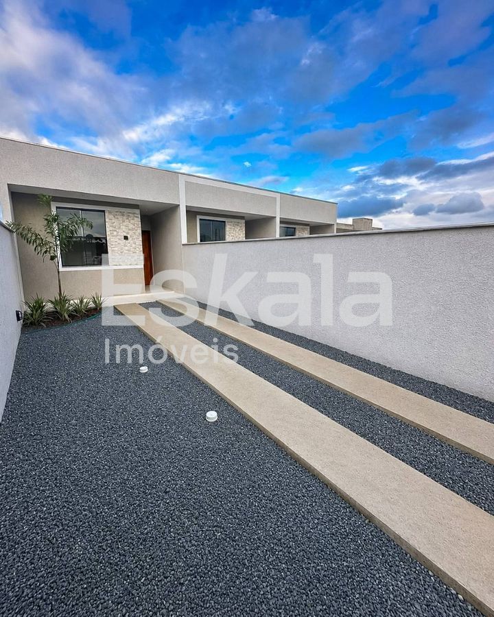 Casa Geminada Com 02 Dormitórios Escolinha - Guaramirim