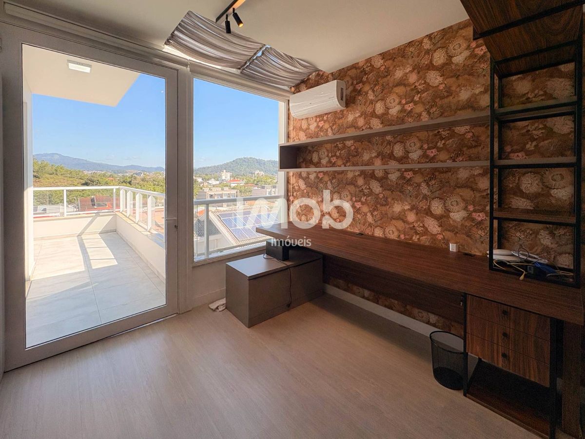 Casa, 3 quartos, 250 m² - Foto 16