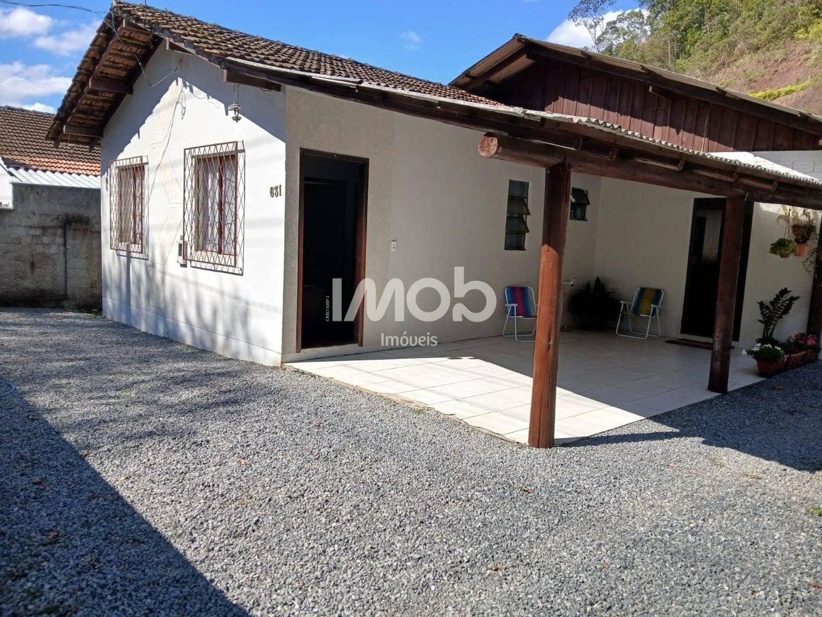 Casa, 3 quartos, 126 m² - Foto 1