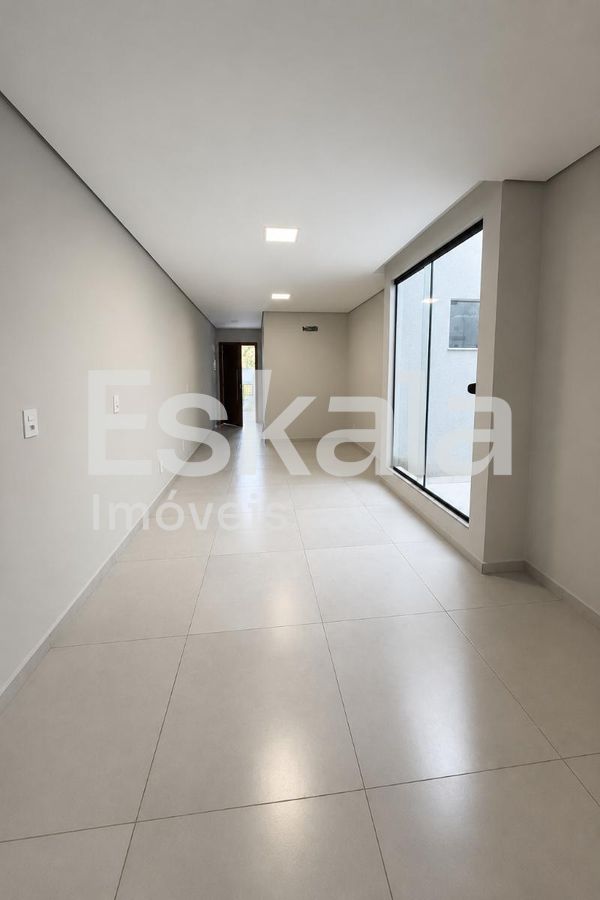 Casa Geminada com 01 Suíte + 01 Quarto Ilha da Figueira - Guaramirim