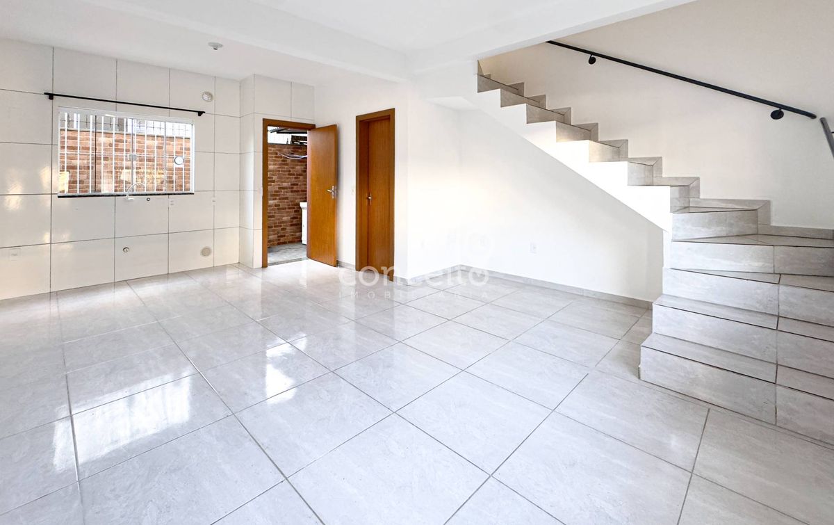 Sobrado, 2 quartos, 62 m² - Foto 1