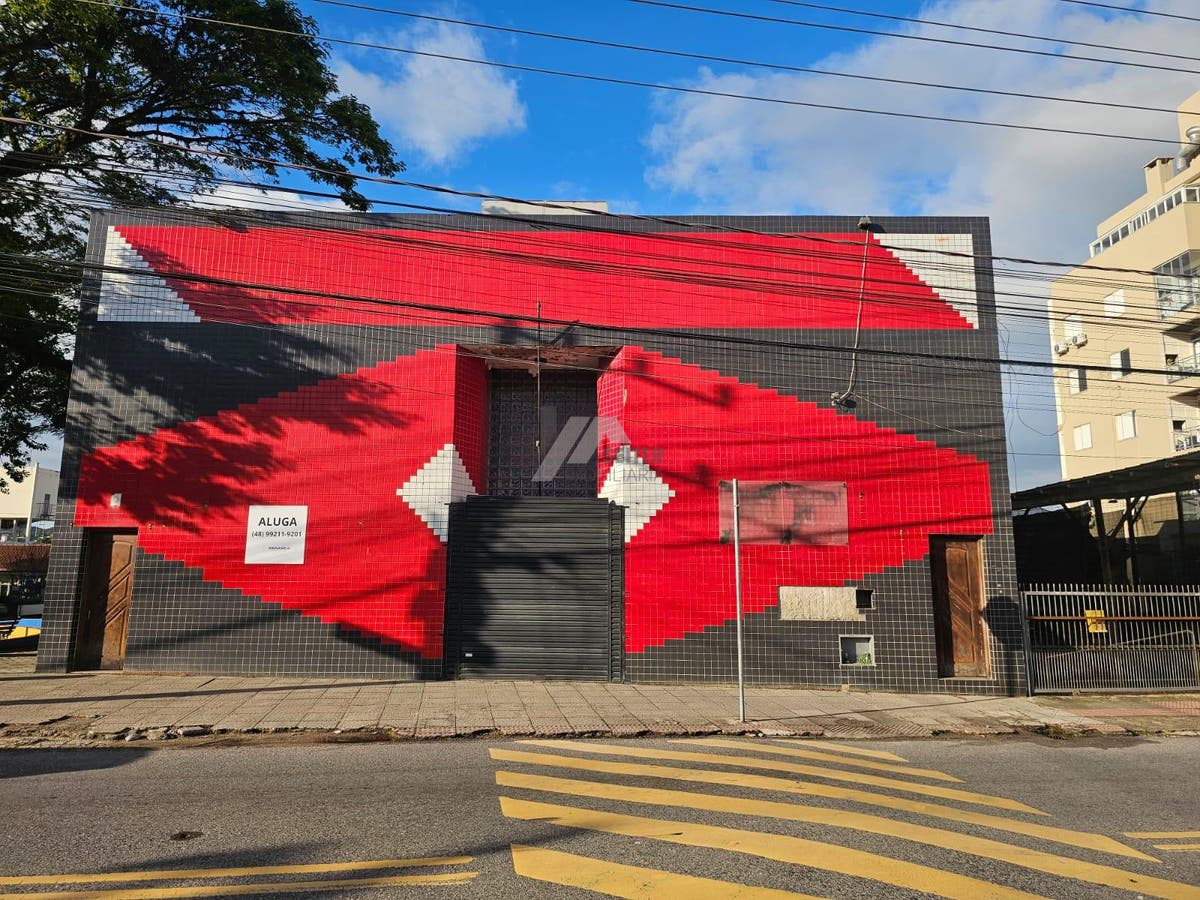 Galpão a venda bairro Capoeiras de 780m²