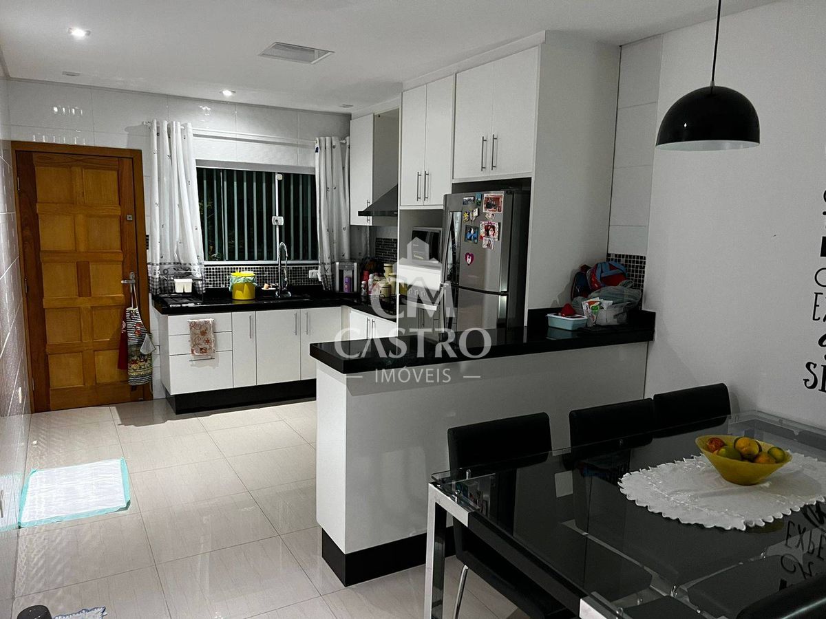 Sobrado 3 Suítes 5 Vagas na Vila Guilhermina, SP - Cozinha Moderna Integrada